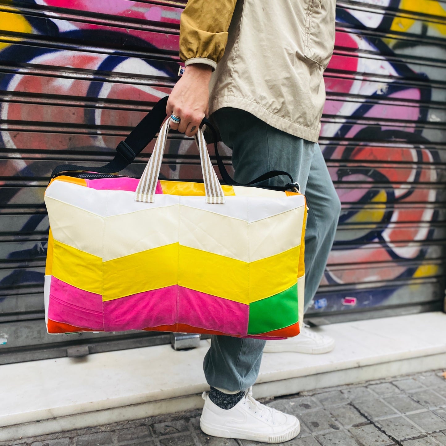 The Chevron Holdall